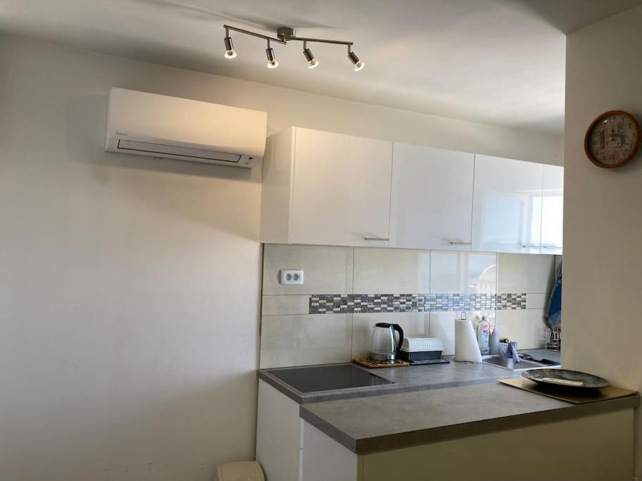 Apartment Sun&Sea, Senj, Prvi Red Do Mora Senj  Εξωτερικό φωτογραφία